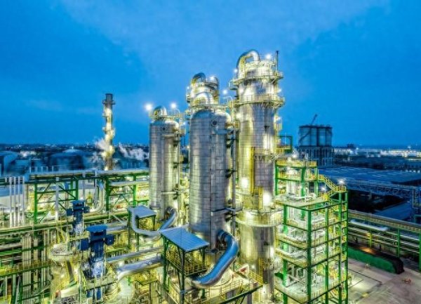 配资炒股查询 专家: 高端化工新材料呼唤国产化突破!